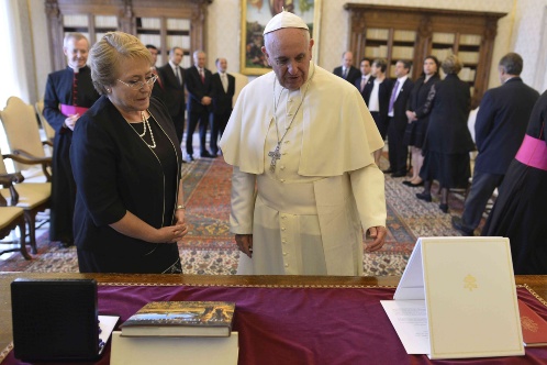 papa presidenta chile michelle 2.jpg 737700348